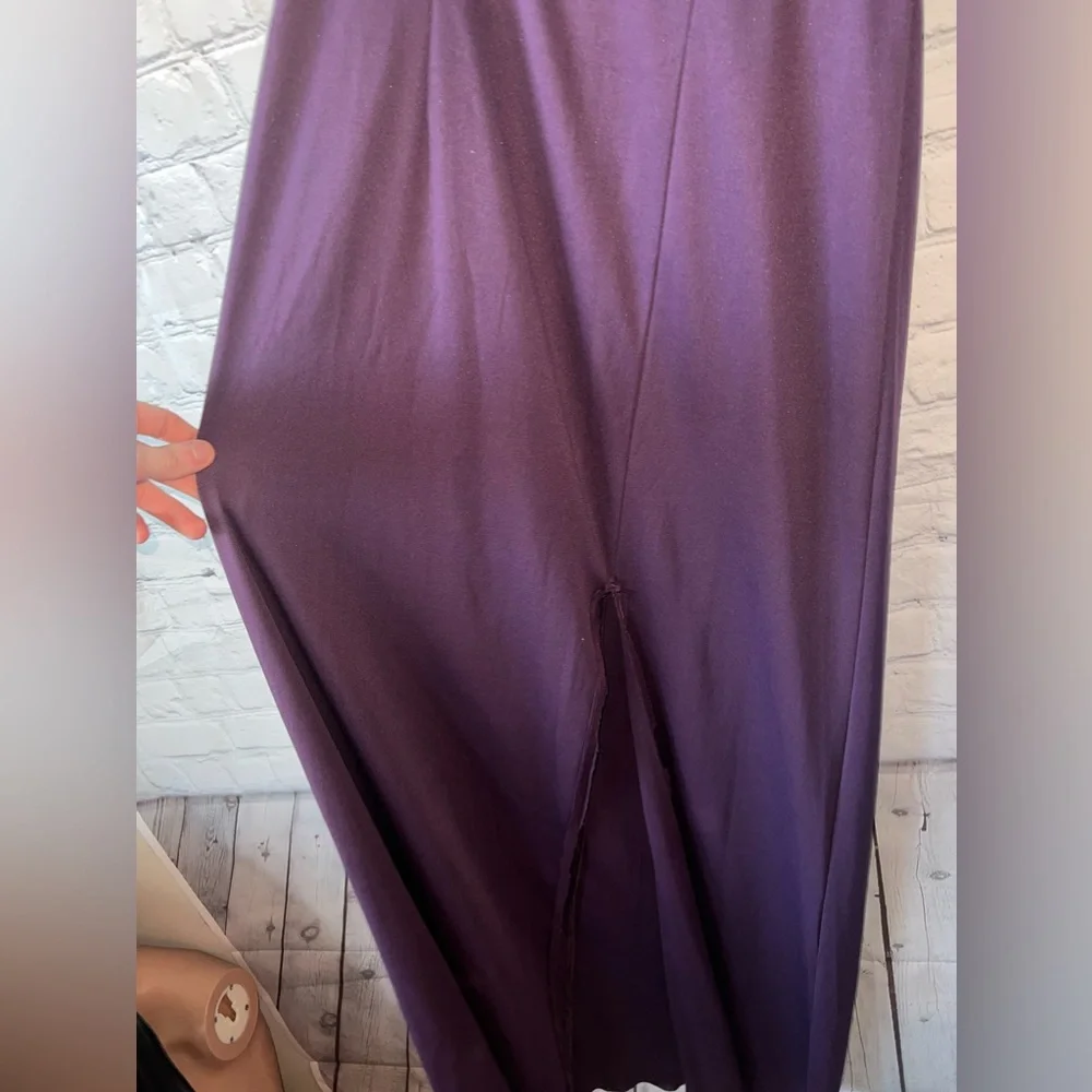 David’s Bridal Dark Purple Floral polyester long formal dress size 0 - Picture 7 of 16